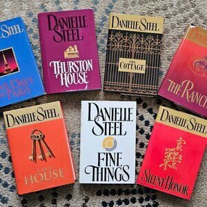 Danielle Steele Hardcover Books Lot of 7